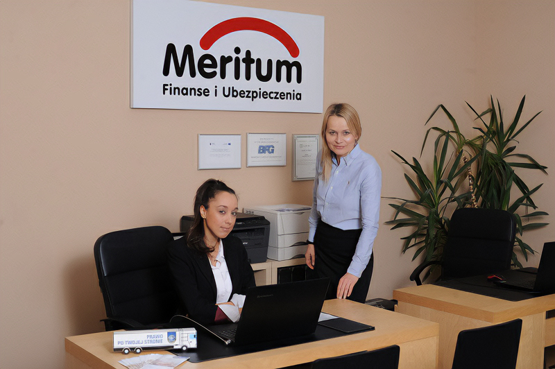 25348676_916215745194055_1877580998862925547_n kopia